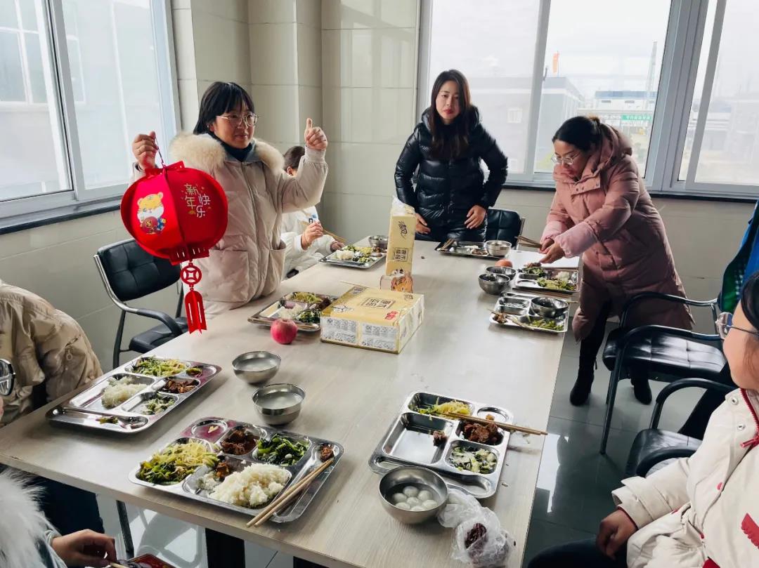 蓝月亮精选料兔费大全
