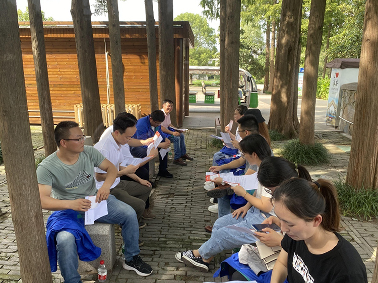 蓝月亮精选料兔费大全