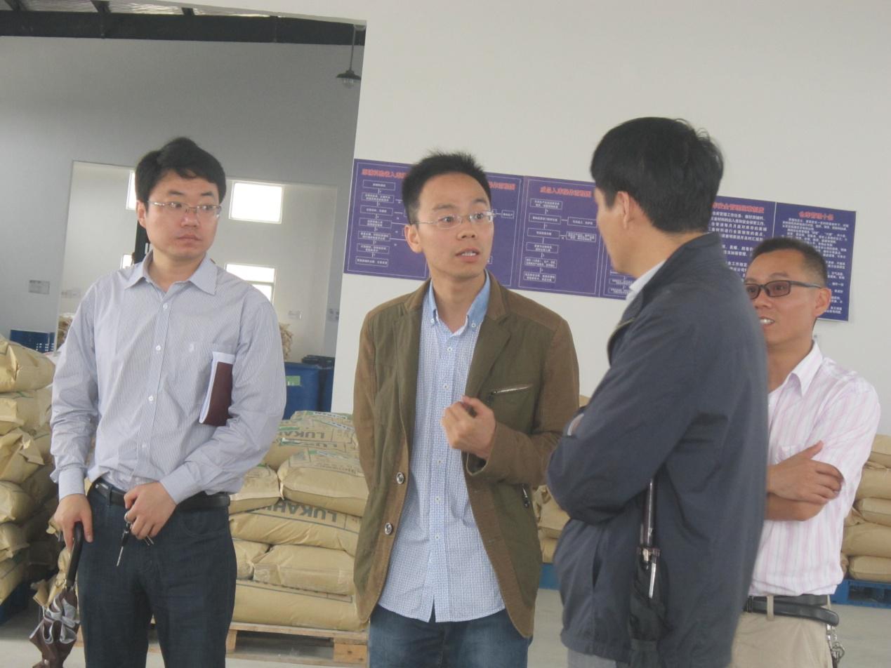 蓝月亮精选料兔费大全