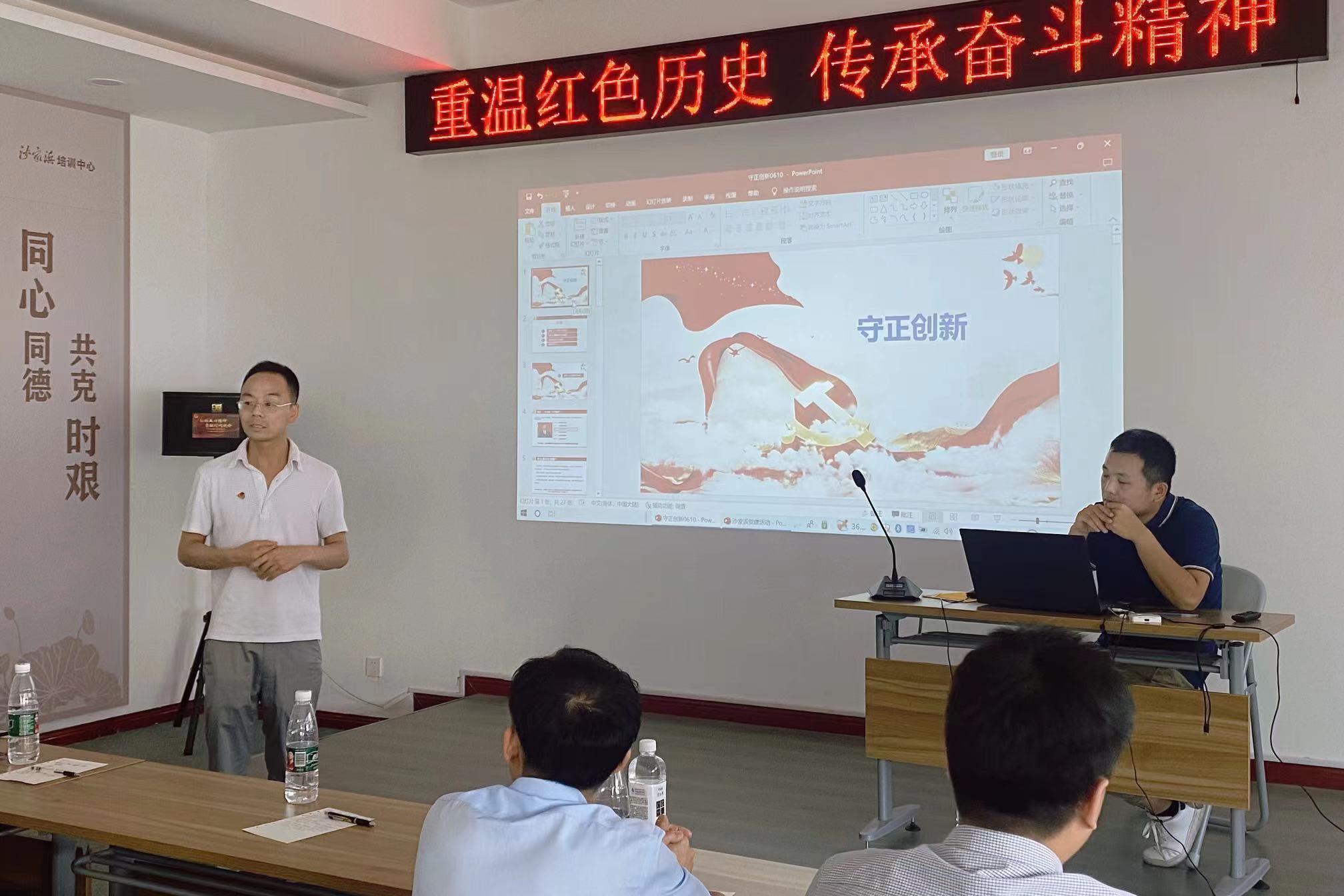 蓝月亮精选料兔费大全