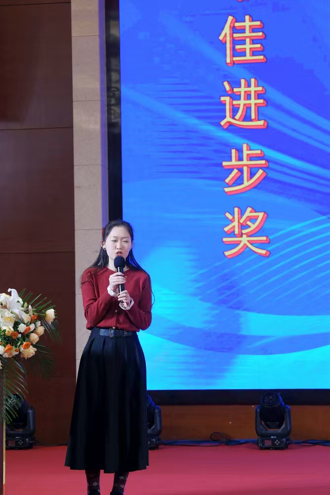 蓝月亮精选料兔费大全